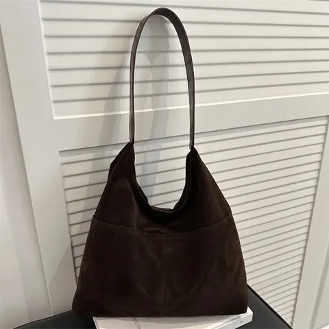 Große Kapazität Mattierte PU Wildleder Schultertasche Damen Retro Hobo Stil Pendler Handtasche Mit Magnetverschluss