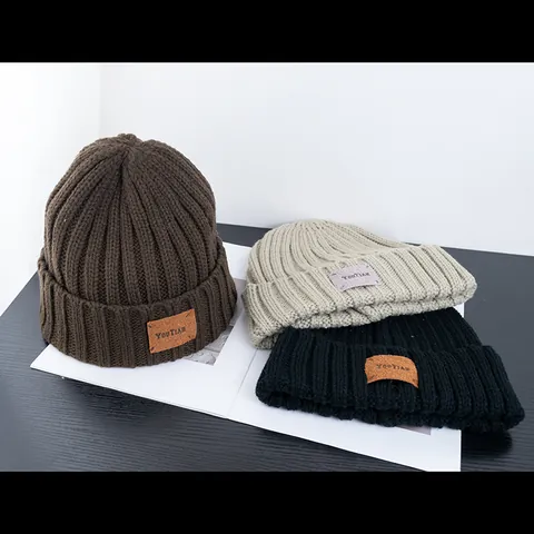 Vintage Ribbed Knit Beanie Acrylic Warm Winter Cold Cap With Leather Patch Distressed Solid Color Casual Hat For Men Women