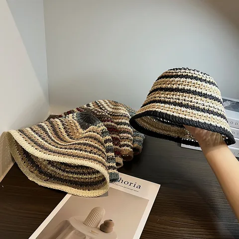 Cappello da Pescatore in Paglia Intrecciata a Strisce Colorate per Donna Protezione Solare Traspirante Fatto a Mano per Vacanza