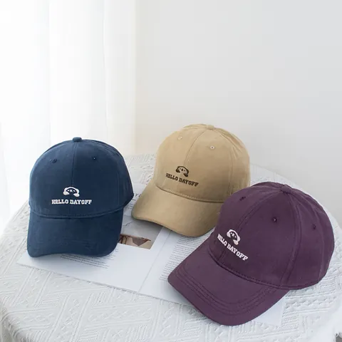 Berretto da Baseball in Cotone Lavato Retro Giapponese Ricamo Panda Lettera Hello Dayoff Cappello Parasole Casual Regolabile Unisex