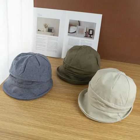 Women Retro Cotton Linen Pleated Bucket Hat Sunshade Breathable UV Protection Sun Hat Summer Foldable Fisherman Hat Women