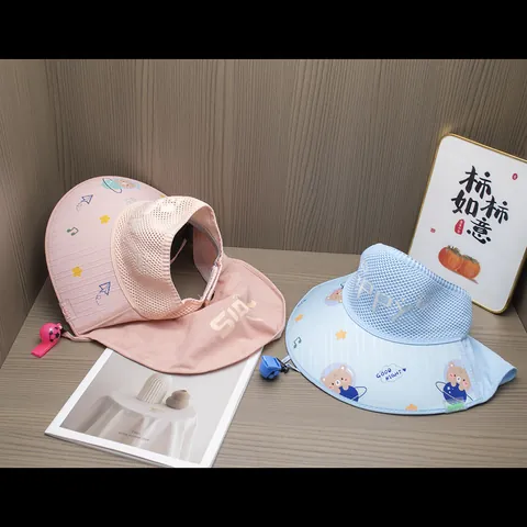 Children's UV Sun Hat With Neck Cover Empty Top Breathable Mesh Large Brim Cartoon Bear Summer Outdoor Hat For Boys Girls With Whistle