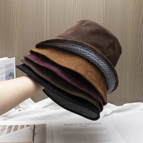 Women's Retro Suede Reversible Bucket Hat Checkered Lining Winter Warm Windproof Foldable Fashion Fisherman Hat