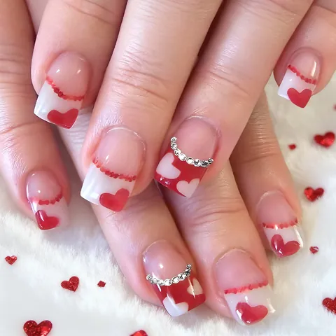Faux Ongles à Coller Courts Ronds Motif Cœur Rouge Strass Brillants Style Français pour Saint Valentin Femme