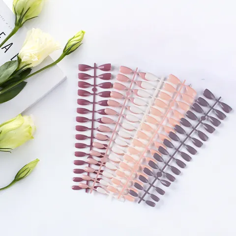Solid Color Press On Nails Almond Shape Glossy Full Cover Artificial Fake Nails For Women Daily DIY Manicure Decoration