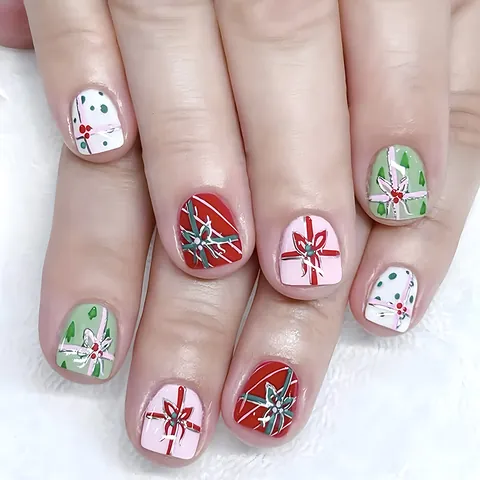 Faux Ongles à Presser avec Nœud de Noël Court Carré Rouge Vert Rose Blanc Douce Design de Boîte Cadeau Manucure Femmes