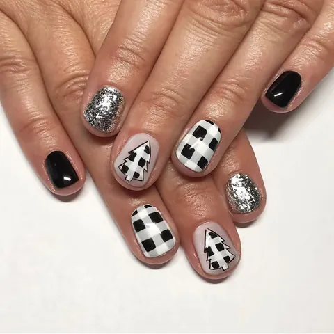 Unghie Finte a Pressione Corte Lucide Natalizie Design Albero di Natale a Quadri Nero Bianco Glitter Argento per Donna