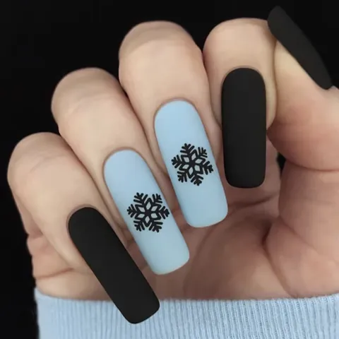 Unghie a Pressione Coffin Nero Opaco Blu Chiaro Con Design a Fiocco di Neve Unghie Finte di Natale Per Donna Bellezza Decorativa