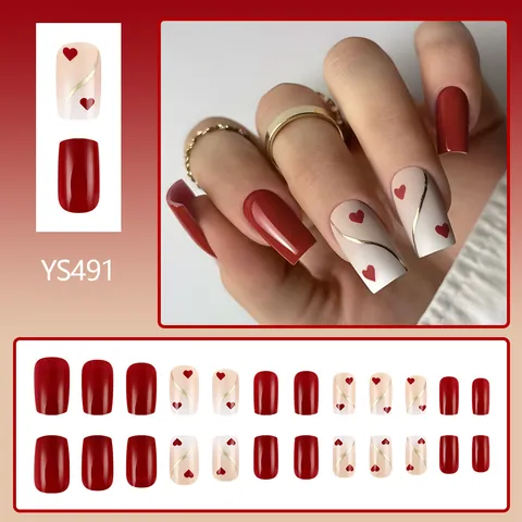 Uñas Postizas de San Valentín Rojo Beige Patrón de Corazón Cuadrado Corto Líneas Doradas Brillante Mate Manicura Mujer