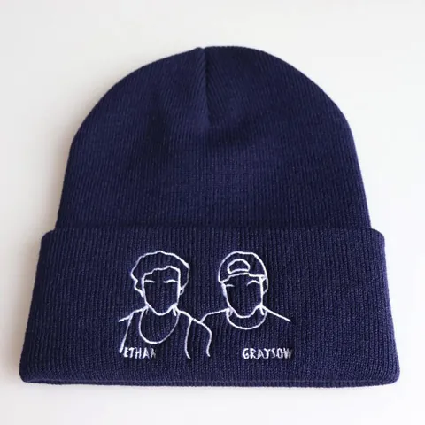Cappello a Maglia Minimalista per Uomo Donna Inverno Caldo Morbido Acrilico Ricamato Ritratto Modello Beanie con Risvolto