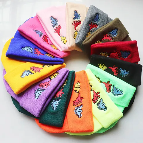 Cartoon Dinosaurier Stickerei Strickmütze Für Damen Herren Winter Warm Gerippte Umschlagmütze Hip Hop Weiche Acryl Skully Cap
