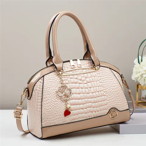 Damen Krokodilmuster PU Leder Handtasche Elegante Schale Tote Mit Goldenem Kleeblatt Anhänger Schulter Umhängetasche Für Alltag