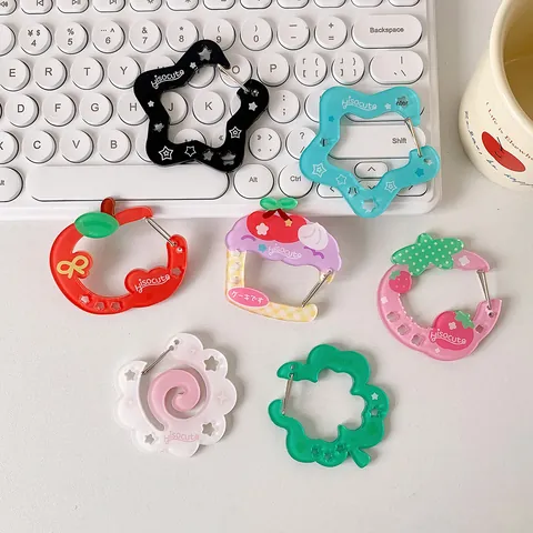 Cute Acrylic Cartoon Carabiner Keychain Hook Star Strawberry Pattern Bag Charm Accessories For Women DIY Hanging Decor