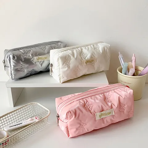 Effen Kleur Vlinder Reliëf Etui Grote Capaciteit Briefpapier Opbergtas Koreaanse Stijl Gewatteerde Organizer Voor Studenten