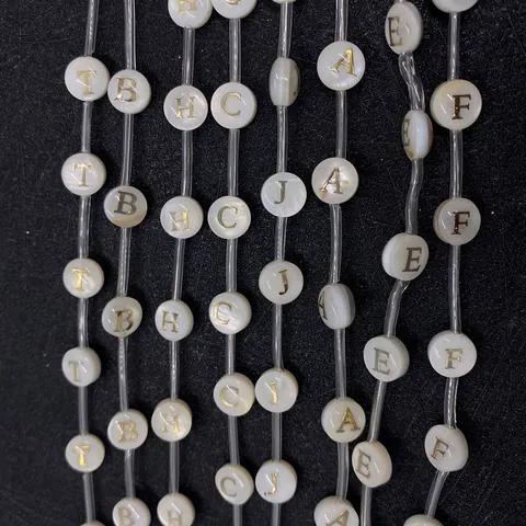 8mm Natural White Sea Shell Loose Beads Flat Round Gold Alphabet Letter Beads For DIY Jewelry Making Bracelet Necklace Accessories