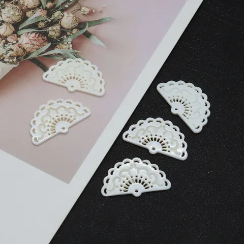 Natural White Shell Fan Shaped Carved Pendant Hollow Out Cloud Pattern DIY Jewelry Making Pendant Only Without Chain