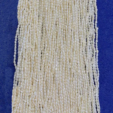 Fili di Perle d'Acqua Dolce Naturali a Forma di Riso 1,8-2,2 mm Perline Sciolte Bianche per Creazione di Gioielli Fai-da-te Collana Bracciale