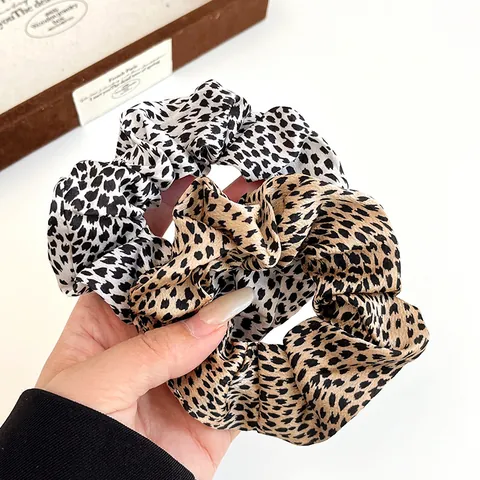 Korean Retro Leopard Print Scrunchie High Elasticity Hair Tie Fashionable Versatile Ponytail Hair Band Accessory For Women