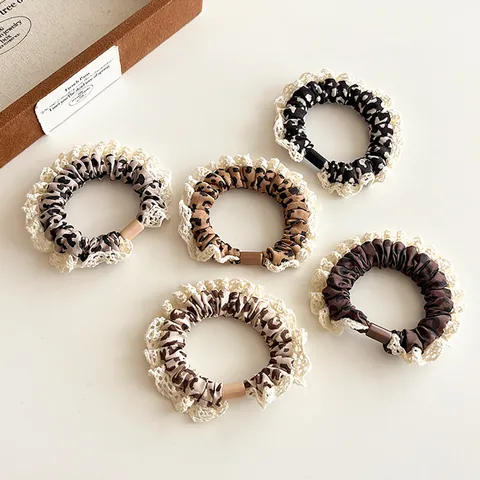 Vintage Leopard Print Lace Edge Scrunchie High Elastic Hair Tie For Women Retro Pattern Fabric Hair Band Soft Ponytail Holder