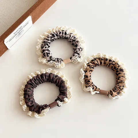 Vintage Leopard Print Lace Edge Scrunchie High Elastic Hair Tie For Women Retro Pattern Fabric Hair Band Soft Ponytail Holder
