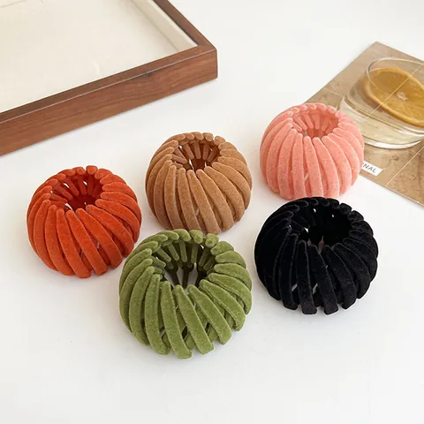 Women Flocked Bird Nest Hair Clip Retractable Hair Claw Velvet Expandable Bun Maker Ponytail Holder Hair Accessory