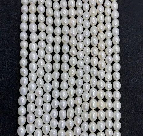 Perles d'Eau Douce Naturelles Forme de Riz Brins de Perles en Vrac pour la Fabrication de Bijoux DIY Colliers Blanc Lustré
