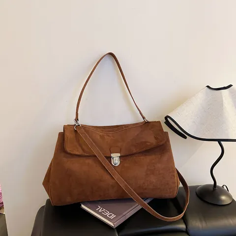 Damen Wildlederimitat Schultertasche Vintage Umhängetasche Mit Großer Kapazität Metallschloss Kontrastnähten Für Den Alltag