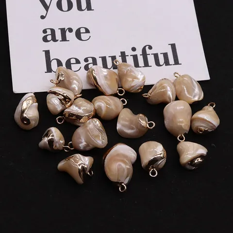 Natural Sea Shell Tooth Shape Pendant With Gold Electroplated Copper Rim Irregular Shell Charm For DIY Necklace Jewelry Making Accessories