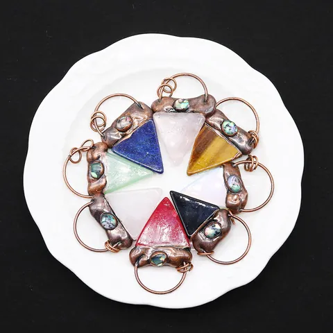 Colgante de Piedra Natural Triangular Vintage con Incrustación de Concha de Abulón Charm de Cobre Galvanizado para DIY Joyería Collares