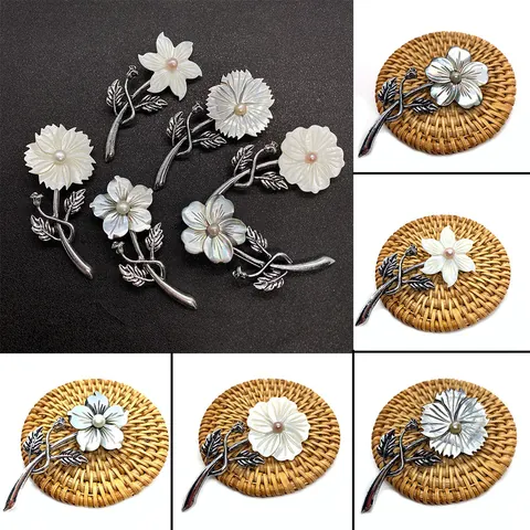 Retro Alloy Flower Brooch With Natural Sea Shell Petals Pearl Vintage Silver Plated Floral Pins For Wedding Women Jewelry
