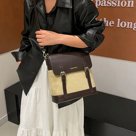 Mochila Retro con Bloques de Color para Mujer Gran Capacidad Multiusos Bolso de Hombro de Cuero PU Mochila Vintage con Solapa Daypack Casual de Viaje