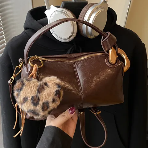 Vintage Women's PU Suede Pillow Bag Niche Design Handbag Small Shoulder Crossbody Bag With Leopard Heart Charm