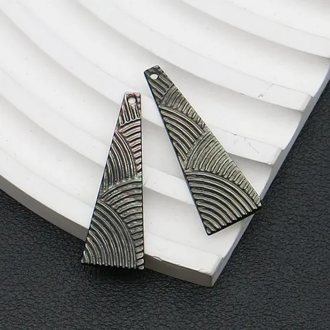 Natural Black Shell Carved Pendants Mother Of Artificial Pearl Flower Leaf Sea Turtle Animal Shapes For DIY Jewelry Making Necklaces Accessories