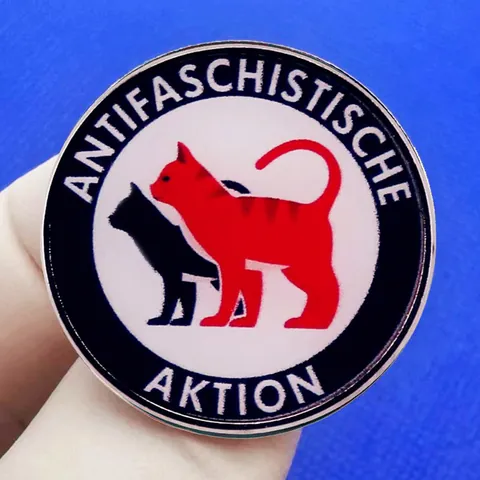 Round Alloy Enamel Brooch Antifa Anti-Fascist Action Cartoon Cat Pin Badge Metal Red Black Badge For Clothing Bag Decor