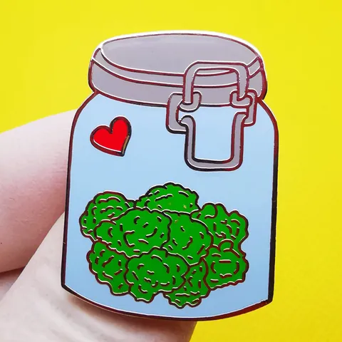 Veganer Weed Glas Emaille Brosche Herz Grüne Pflanze Legierung Abzeichen Für Rucksack Hut Lustiges Geschenk Unisex Schmuck