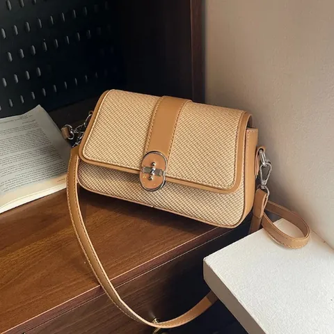 Gewebte PU Leder Umhängetasche Für Damen Vintage Klappe Kleine Quadratische Schultertasche Mit Silberschließe Handtasche