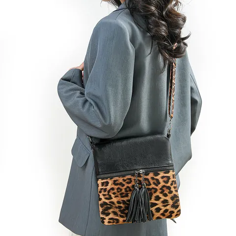 Leopard Print Patchwork Crossbody Bag For Women Trendy PU Leather Shoulder Bag With Tassel Wide Strap Fashion Square Handbag