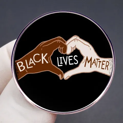 Black Lives Matter Enamel Brooch Pin Metal Badge Round Heart Hand Gesture Equality Statement Jewelry Accessory For Men Women