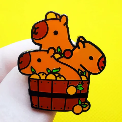 Cute Cartoon Capybara Yuzu Hot Spring Enamel Pin Alloy Animal Badge Lapel Pin For Backpack Clothing Accessory Gift Unisex