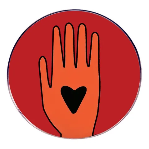 Ceasefire Hand Gesture Heart Pattern Metal Brooch Alloy Enamel Round Badge For Peace Awareness Clothes Bag Decoration Accessory