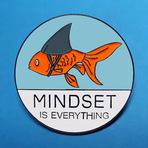 Creative Alloy Goldfish Shark Fin Enamel Pin Mindset Is Everything Inspirational Round Brooch Badge For Clothing Bags Unisex Jewelry