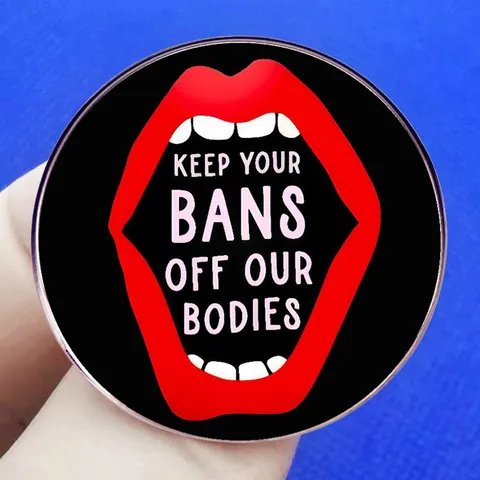 Keep Your Bans Off Our Bodies Enamel Brooch Alloy Round Red Lips Slogan Pin Feminist Rights Badge For Women Unisex Accessory
