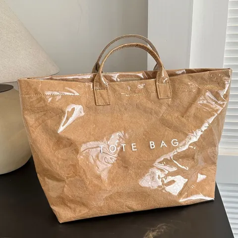 Bolso Tote Vintage de Papel Dupont para Mujer Gran Capacidad Impermeable Recubierto de PVC Papel Kraft Bolso de Mano Moda Estampado Letras