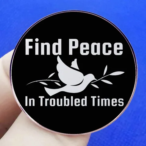 Find Peace In Troubled Times Round Alloy Brooch Pin Peace Dove Olive Branch Badge For Men Women Lapel Jewelry Gift