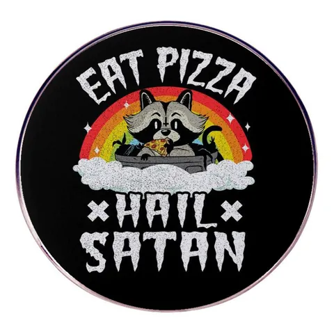 Cartoon Waschbär Eat Pizza Hail Satan Brosche Regenbogen Legierung Rund Pin Badge Für Rucksack Kleidung Dekoratives Zubehör Unisex