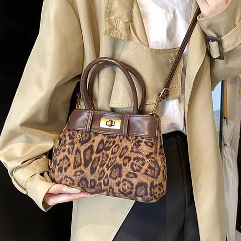 Borsa da Donna Vintage con Stampa Leopardata in Pelle PU Borsa a Tracolla con Chiusura Dorata Retro Chic Borsa a Spalla