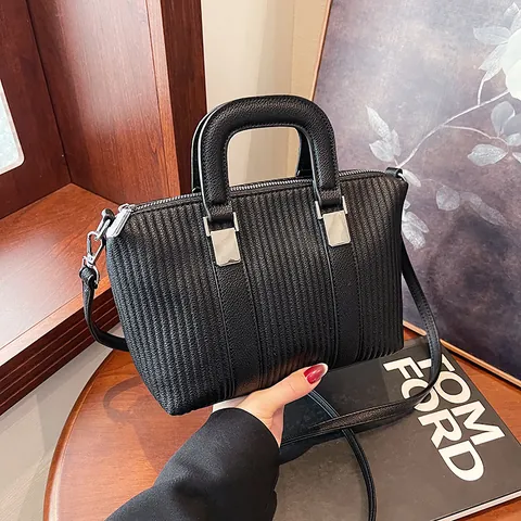 Sac À Épaule En Cuir PU Plissé Pour Femmes Sac À Main Rétro Carré Bandoulière Avec Fermeture Éclair Pour Le Quotidien