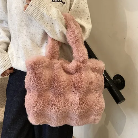Large Capacity Faux Fur Tote Bag For Women Winter Soft Plush Shoulder Bag Fluffy Handbag Casual Fashion Commuter Bag
