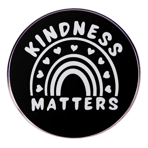Kindness Matters Round Enamel Pin Rainbow Heart Design Positive Slogan Alloy Badge Brooch For Backpack Clothing Decor