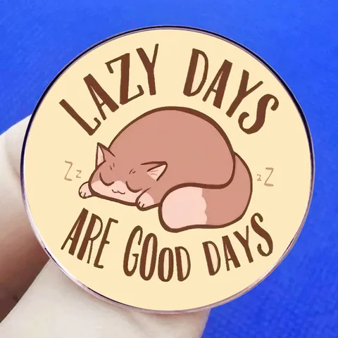 Cartoon Sleeping Cat Alloy Round Brooch Lazy Days Are Good Days Enamel Pin Badge For Backpack Hat Clothing Accessories